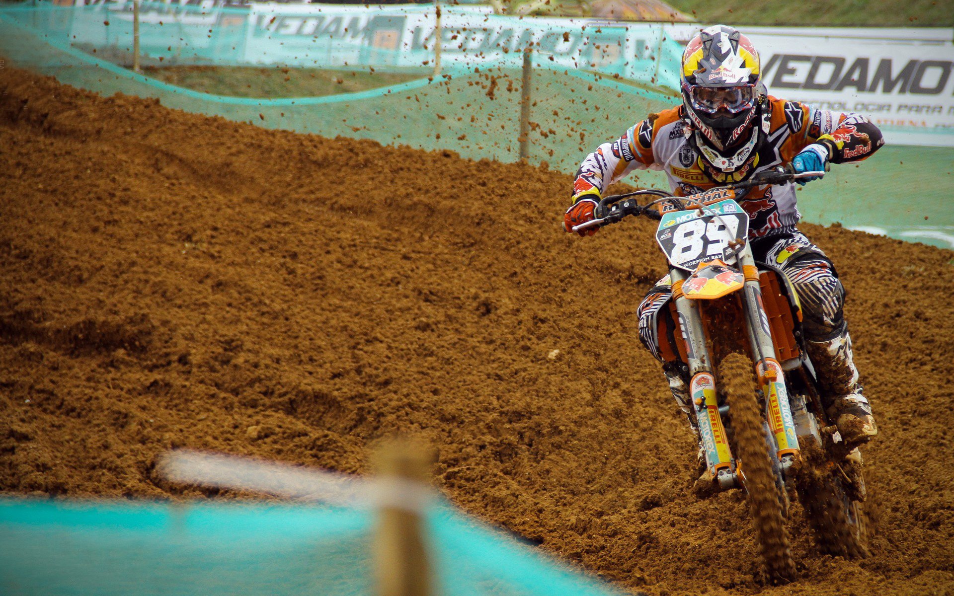 开云网页版-_红土季节:场地变更带来全新挑战_,红土地最佳观景时间